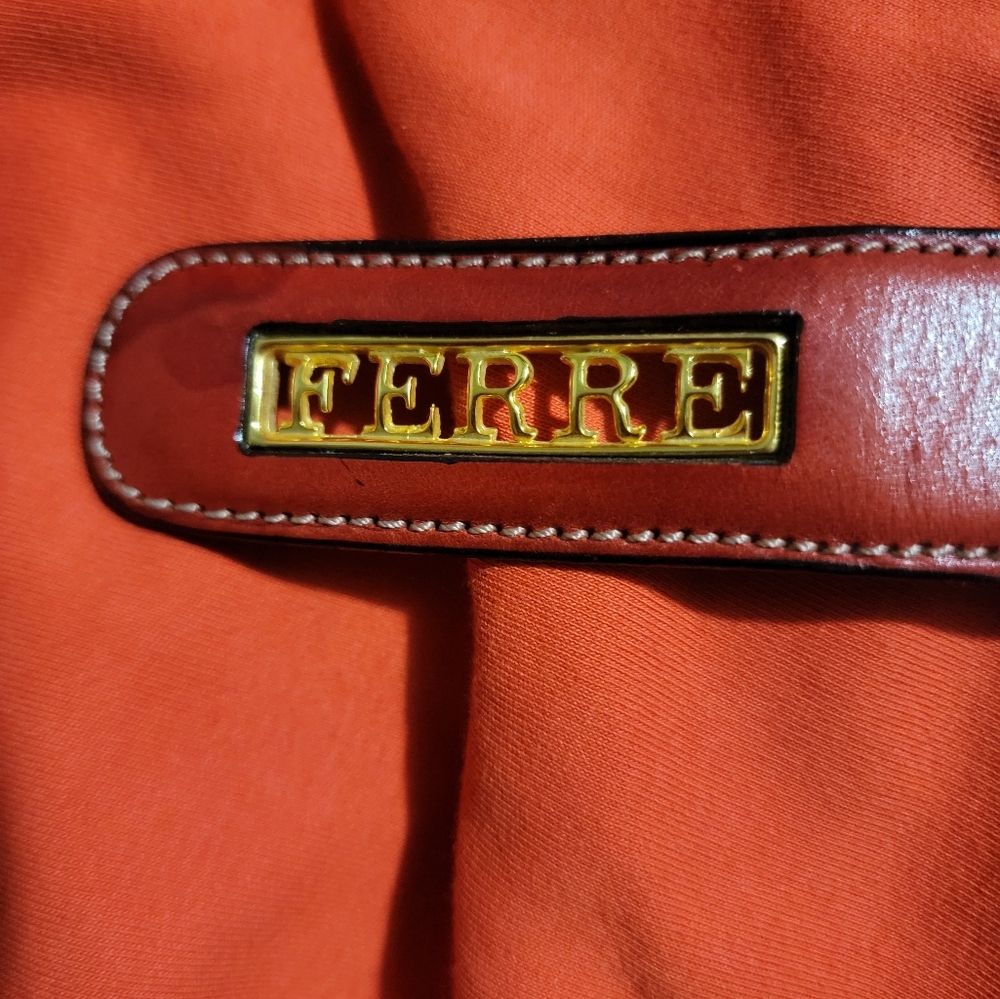 Gianfranco Ferre Red Leather Belt with Gold Accents - Picture 5 of 9
